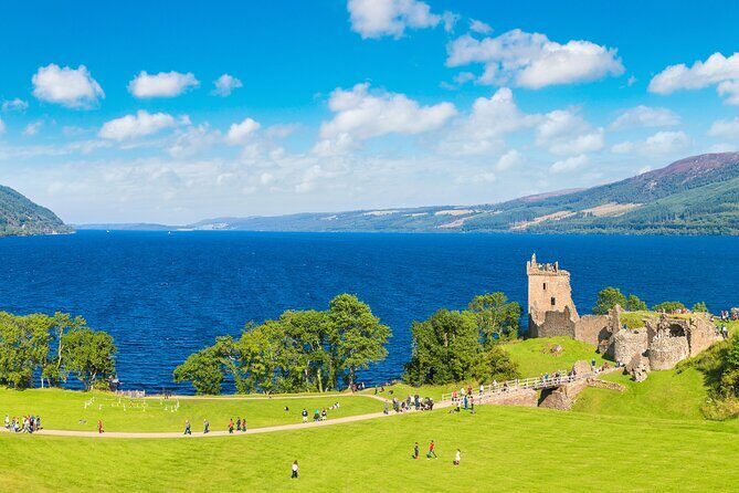 2-Day Private Loch Ness Tour - in Luxury Mercedes Minivan - Day 1: Kelpies, Stirling Castle, Glencoe, Fort Augustus, Urquhart, and Inverness