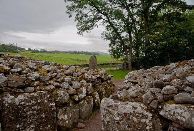 Clan Tour - OUTLANDER series and Loch Ness - Key Highlights Worth Prioritizing