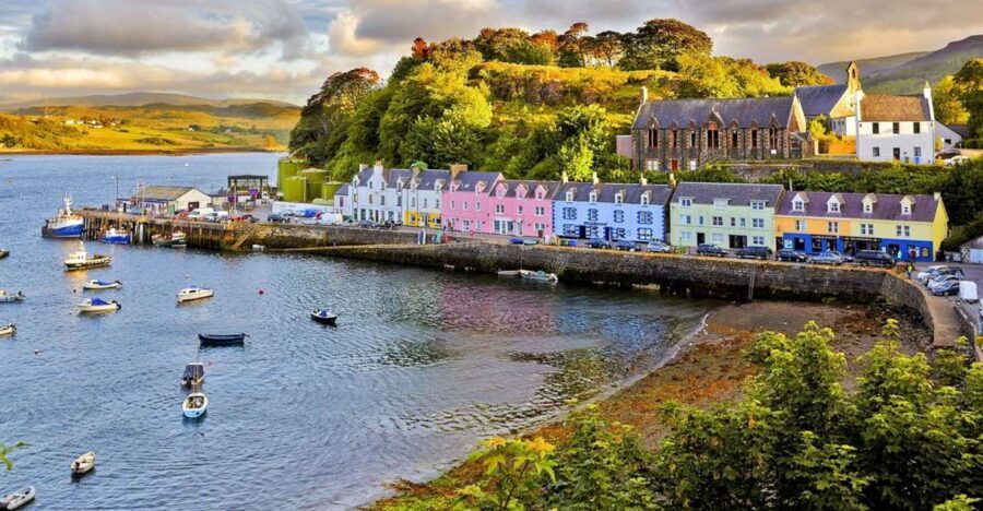 Edinburgh: 3-Day Isle of Skye, Highlands, and Loch Ness Tour - Overnight in Portree: your base for Skye day two