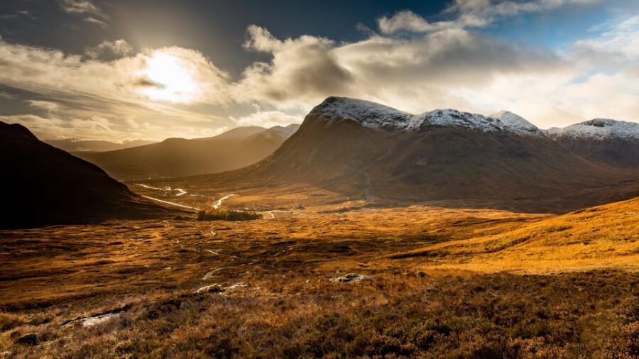 Edinburgh: Private Loch Ness, Glencoe & The Highlands Tour - Loch Ness boat cruise: the Nessie moment