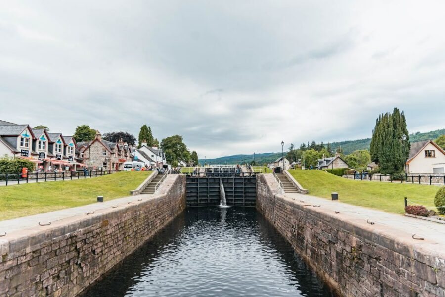 From Edinburgh: Loch Ness, Glenoce & The Highlands Day Tour - Pitlochry and Loch Laggan on the return: gentler scenery, real breaks