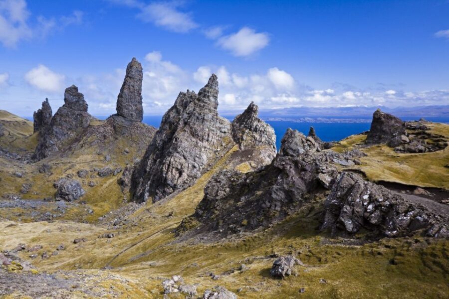 From Glasgow: 3-Day Isle of Skye, Highlands & Loch Ness Tour - Getting started in Glasgow (and getting back by train)