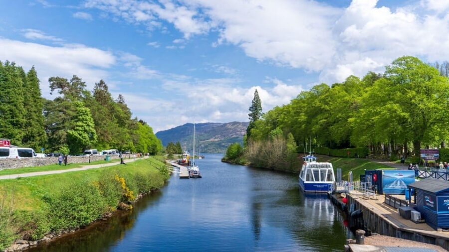 From Glasgow: Loch Ness, Glencoe and Scottish Highlands Trip - Comfort and pacing: what to expect on the bus