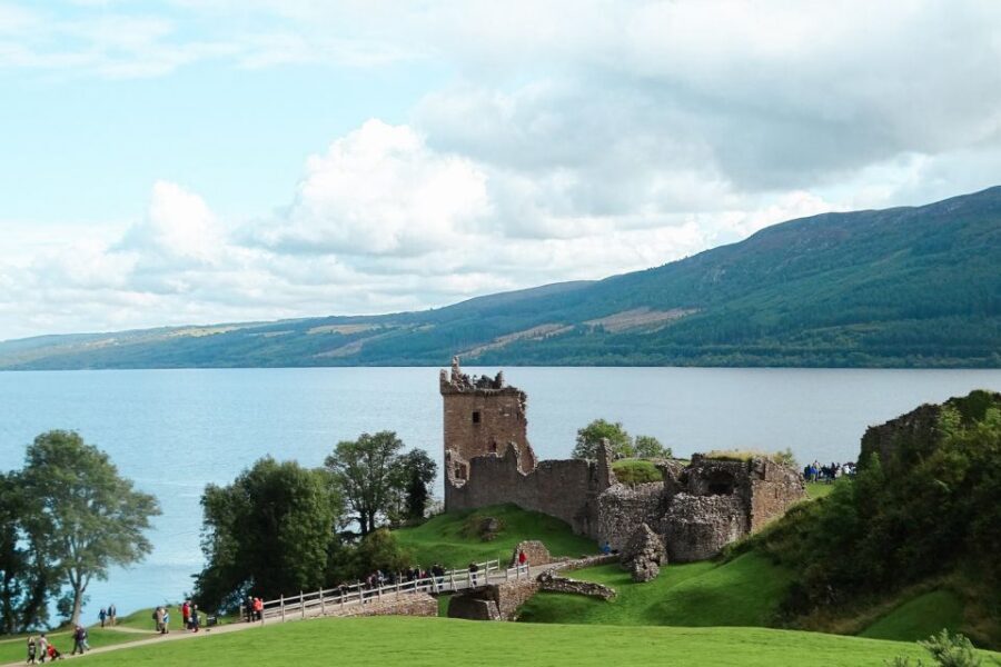 From Inverness: Loch Ness and the Highlands Day Trip - Invermoriston and Columbus Well: small detour, big photo payoff