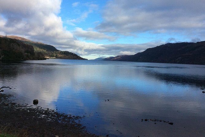 Glasgow: Eilean Donan, Loch Ness & Glenfinnan - 2 Day Tour - Pitlochry or Dunkeld, plus the Queensferry Crossing finish