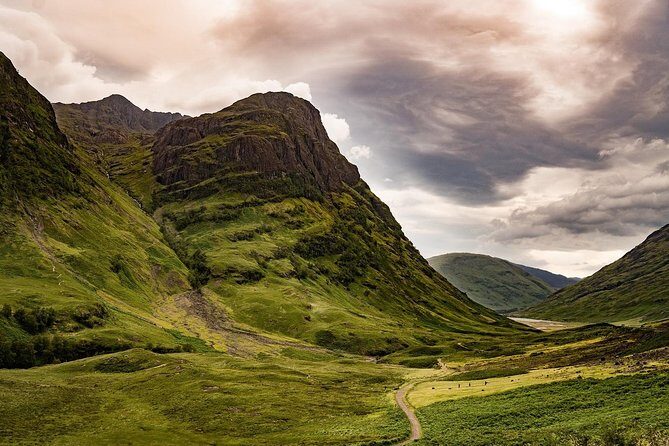 Glasgow: Eilean Donan, Loch Ness & Glenfinnan - 2 Day Tour - Price and what you actually get for the money