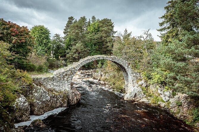 Loch Ness Private Day Tour up to 8 passengers - Price and value: $959.89 per group, not per person
