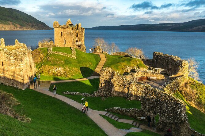 Luxury Private Tour of The Highlands & Loch Ness from Edinburgh - What the best guides do: Andy, Nathan, Noel, and real flexibility
